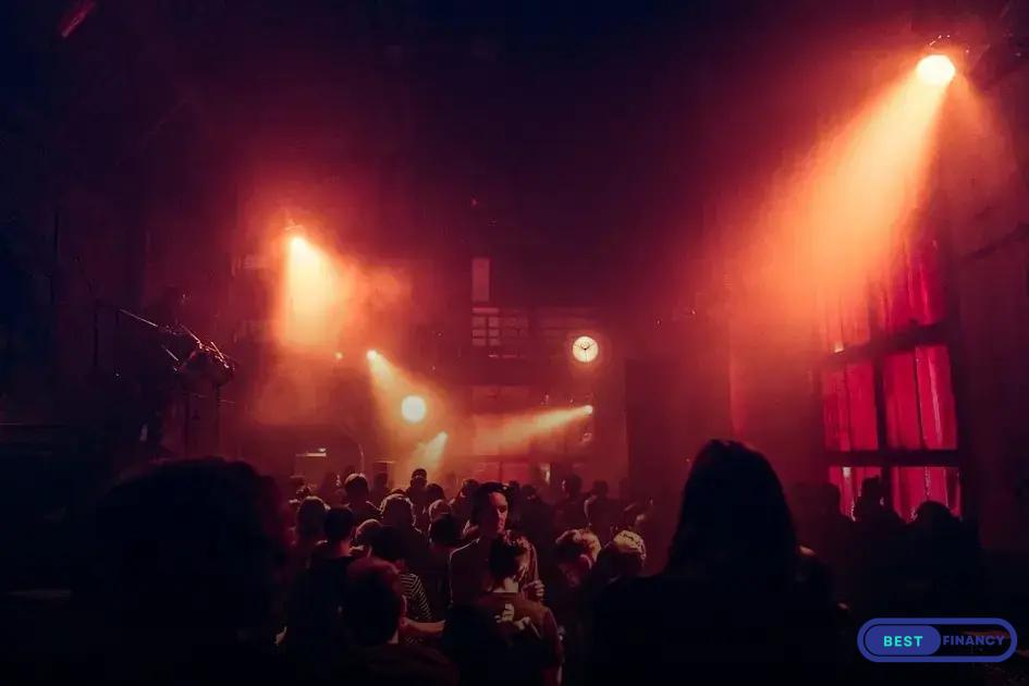Hiring a DJ vs. Live Band: Which is Best for Your Event?